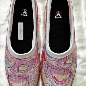 SHOES, KAMIK 4 WHEEL DRIVE OUTDOOR GEAR, RUBBER, SZ 7, PURPLE MIX, MADE IN CANAD